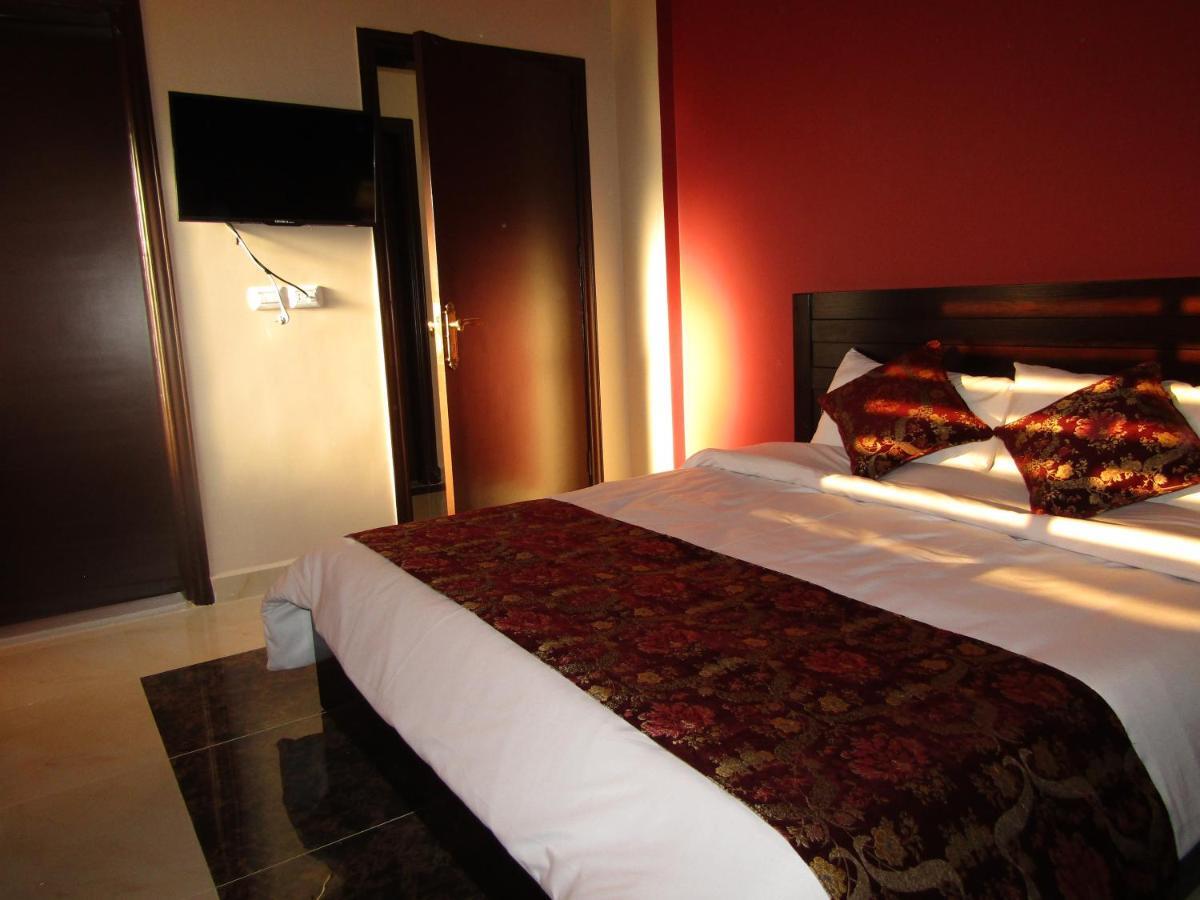 Petra Monastery Tourist Hotel Wadi Musa Exterior photo